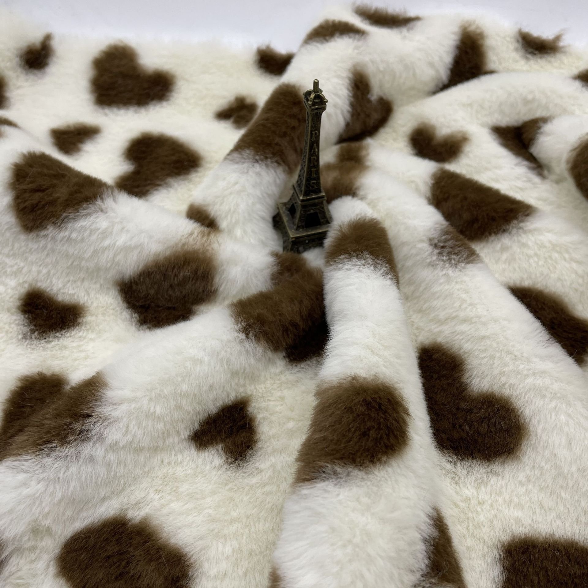 Love pattern printed plush toy fabric Plush Fabric wholesale printed artificial rabbit fur winter/toys/clothing