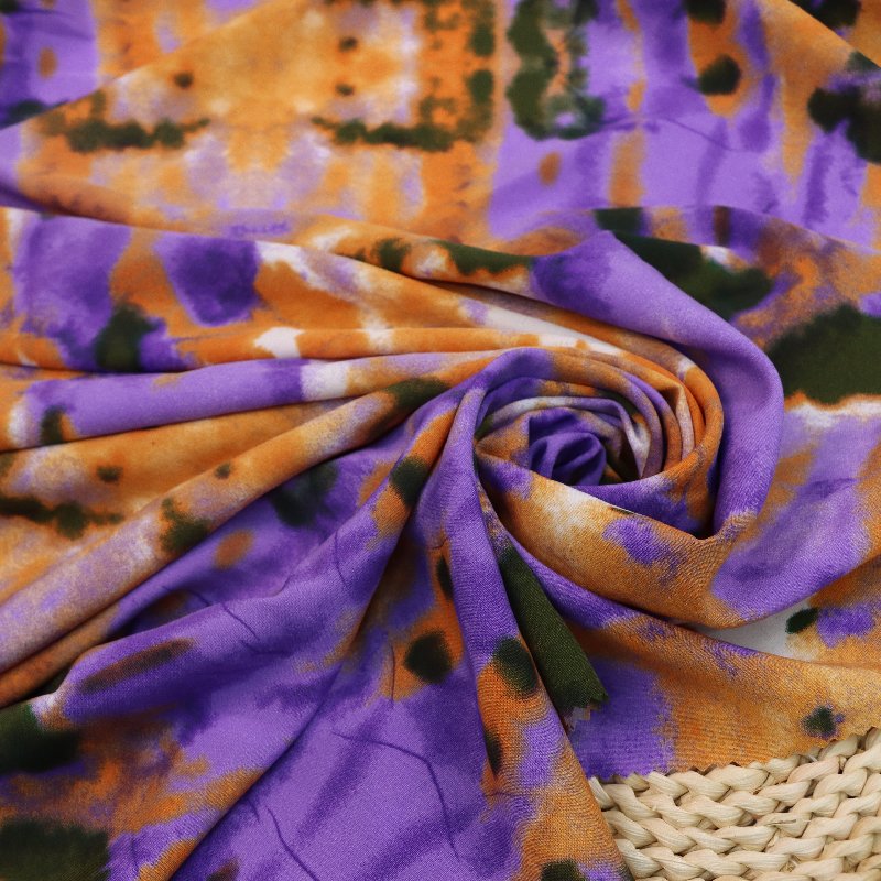 100% Polyester Tie-Dye Fabric for Shirts Dresses Sleepwear Lining Organic Florals Pattern 210t Density for Girls