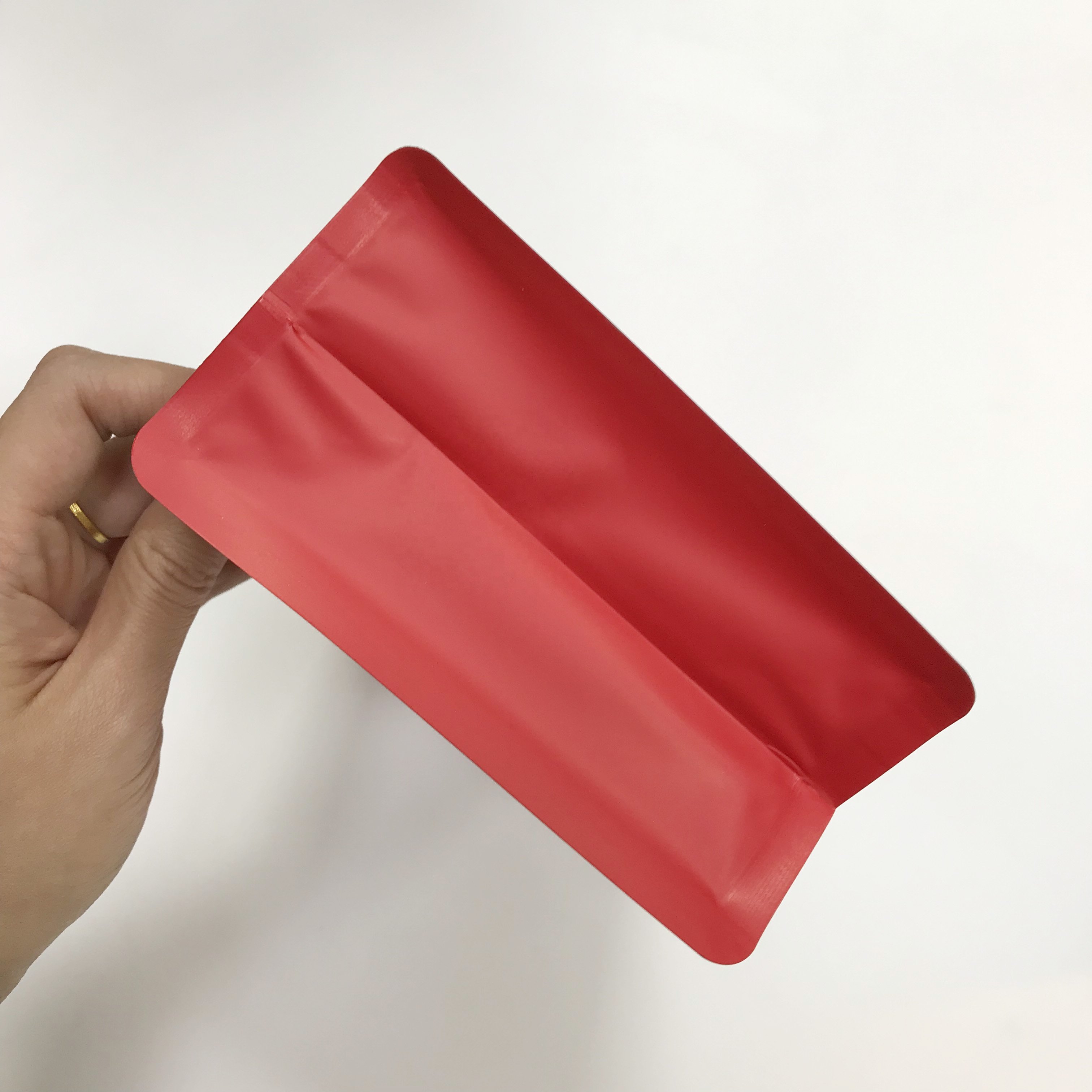 Recyclable 250g coffee bean packaging bag flat bottom coffee bags laminated material with one-way valve