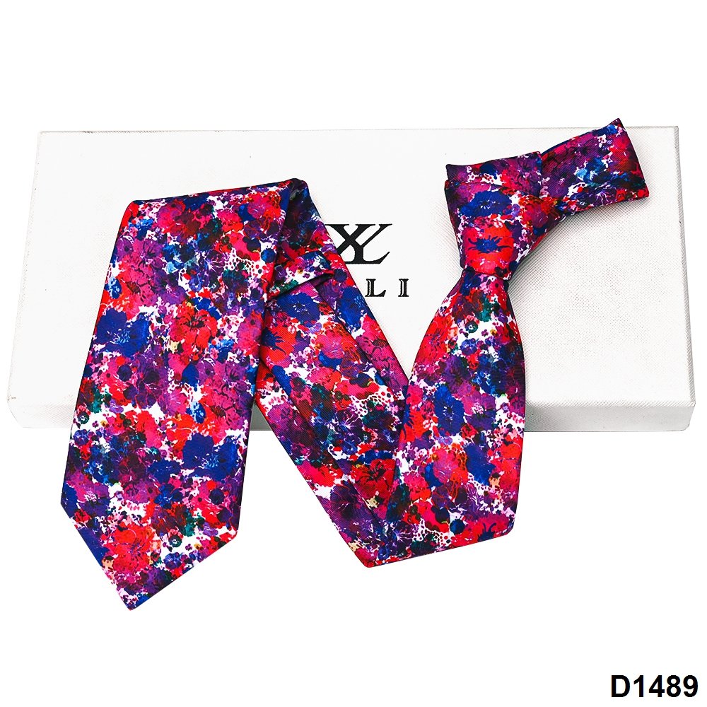 Yili Verified Supplier Handmade Luxury Hot Sale 100% Pure Organic Digital Printing Custom Silk Men Ties