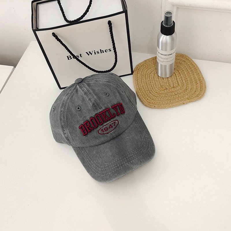 New Hotsales style Vintage burlap frayed Hardtop Simple Embroidery solid color round embroidered ripped adjustable baseball cap