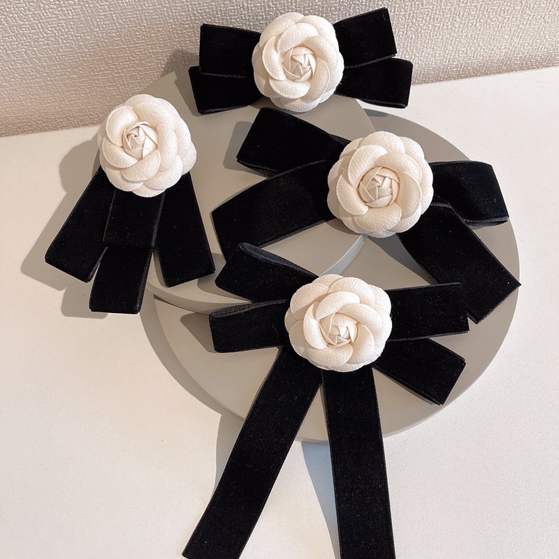 Korean female camellia brooch bow tie retro black velvet cc style bow tie corsage pin cost accessories