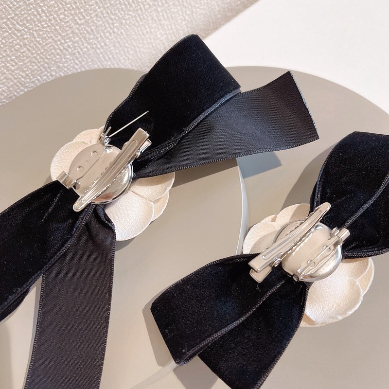 Korean female camellia brooch bow tie retro black velvet cc style bow tie corsage pin cost accessories