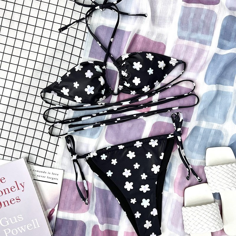 Newest Halter Lace up Swimwear Women's Halter Side-Tie Thong Set Women's Bikini 2024