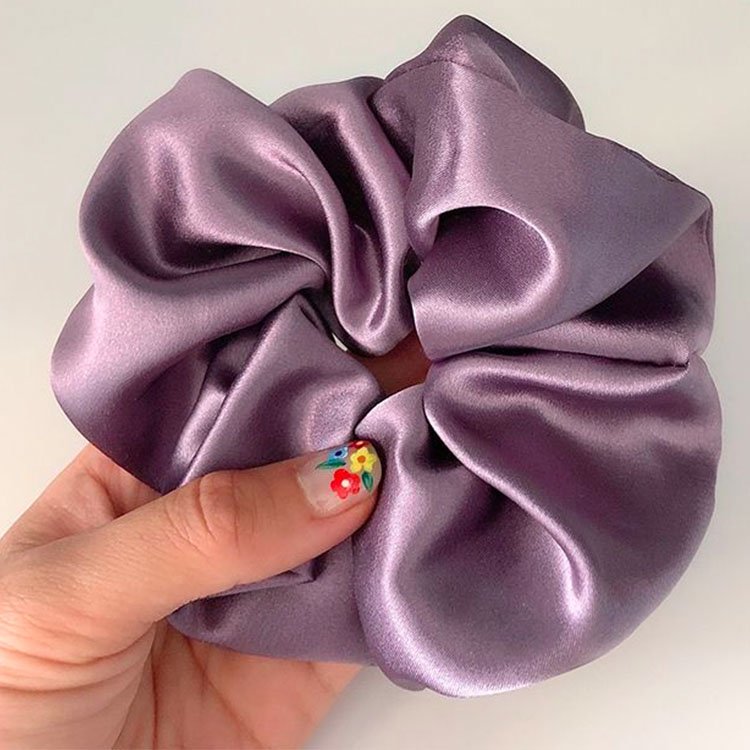 wholesale Factory custom logo bulk women large silk satin scrunchy hair ties 100% mulberry silk hair scrunchie