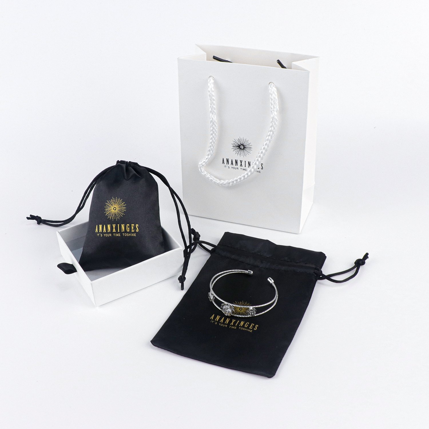 Jewelry purse silk pouch small Dust Bags Drawstring jewellery Gift Bag For Cosmetic Jewellery Lingerie Handbags Hair Satin Pouch