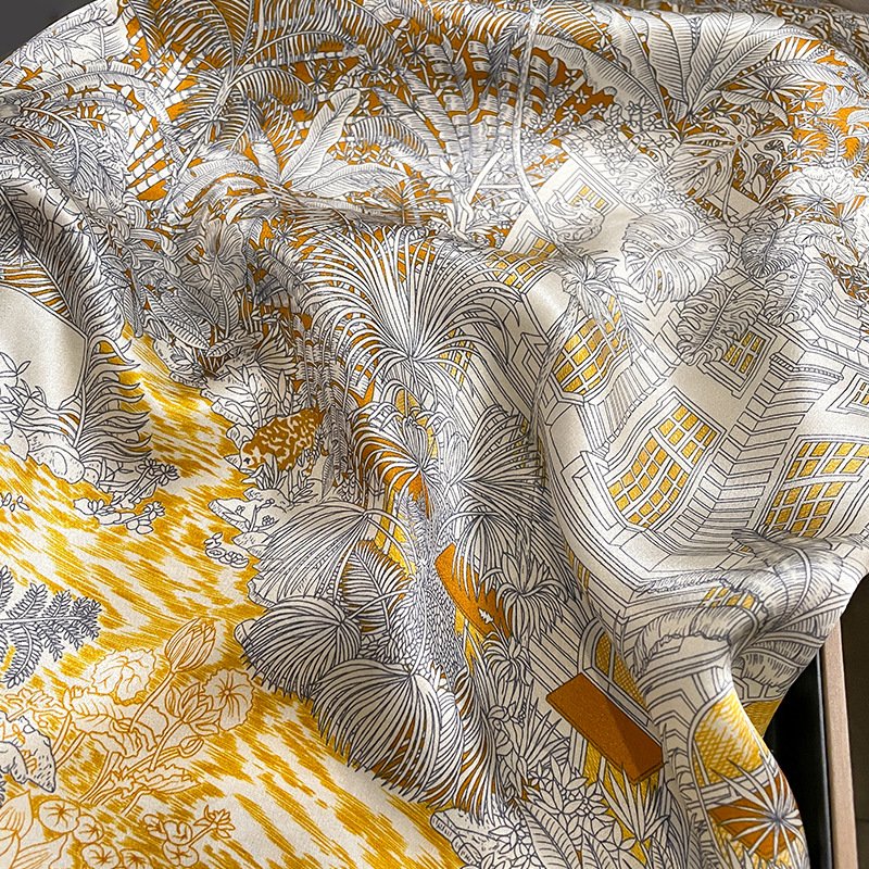 OEM Custom Square Scarf Foulard 100% Pure Printed Silk Scarves for Women Short Tie Bandanas Flower Silk Neck Scarves for Women