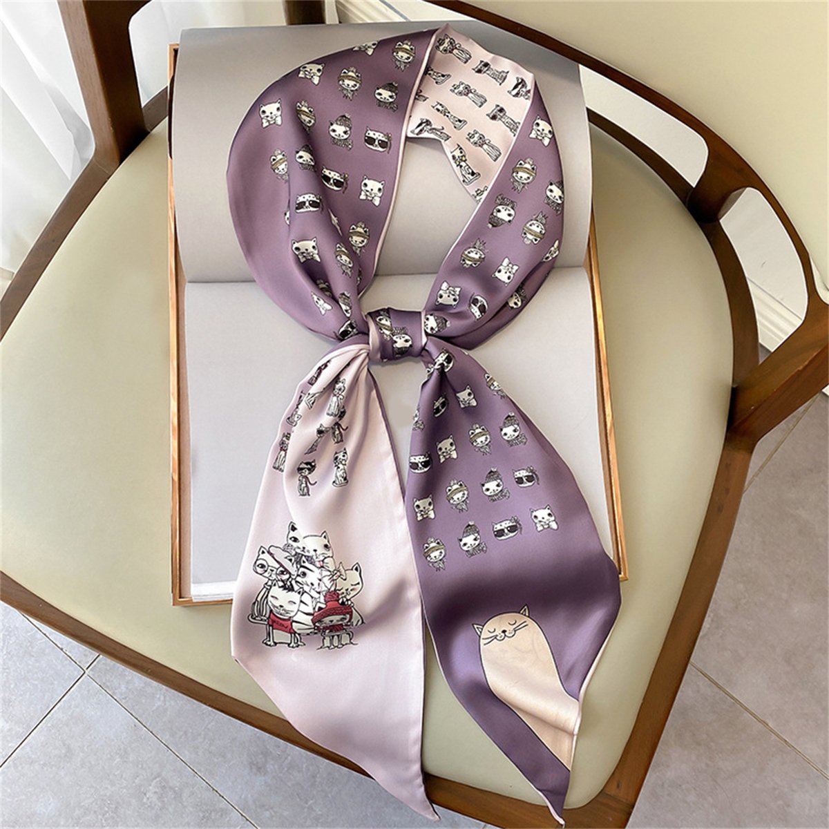 Customized New Brand 1067F Luxury Designer Printed Twill Bag Scarf Silk Satin Narrow Long 145cm Neck Hair Ties Skinny Silk Scarf