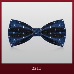 2211