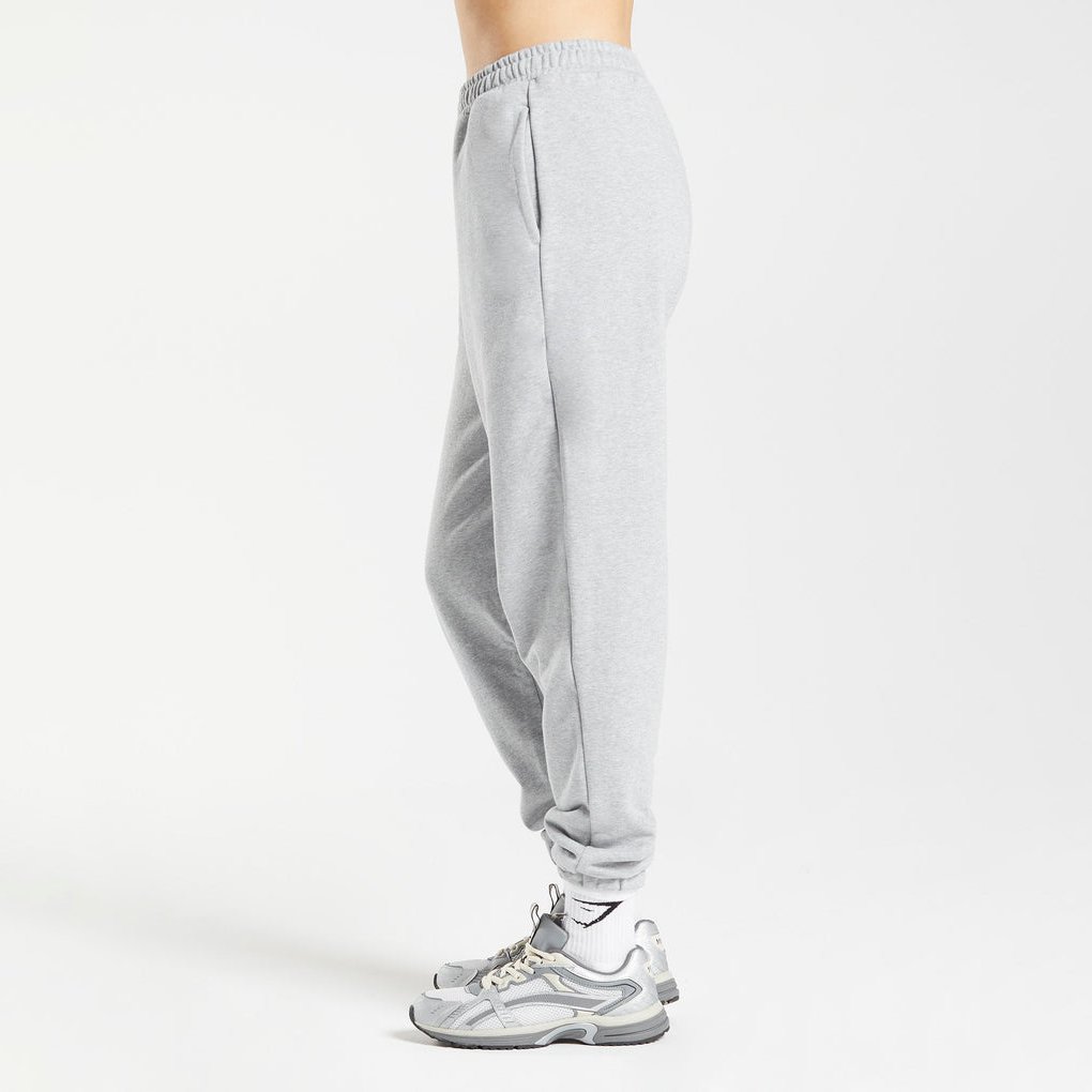 Winter Outside Custom Logo Ladies Trackpants Polyester Cotton Loose Fit Jogger Sweatpants For Women