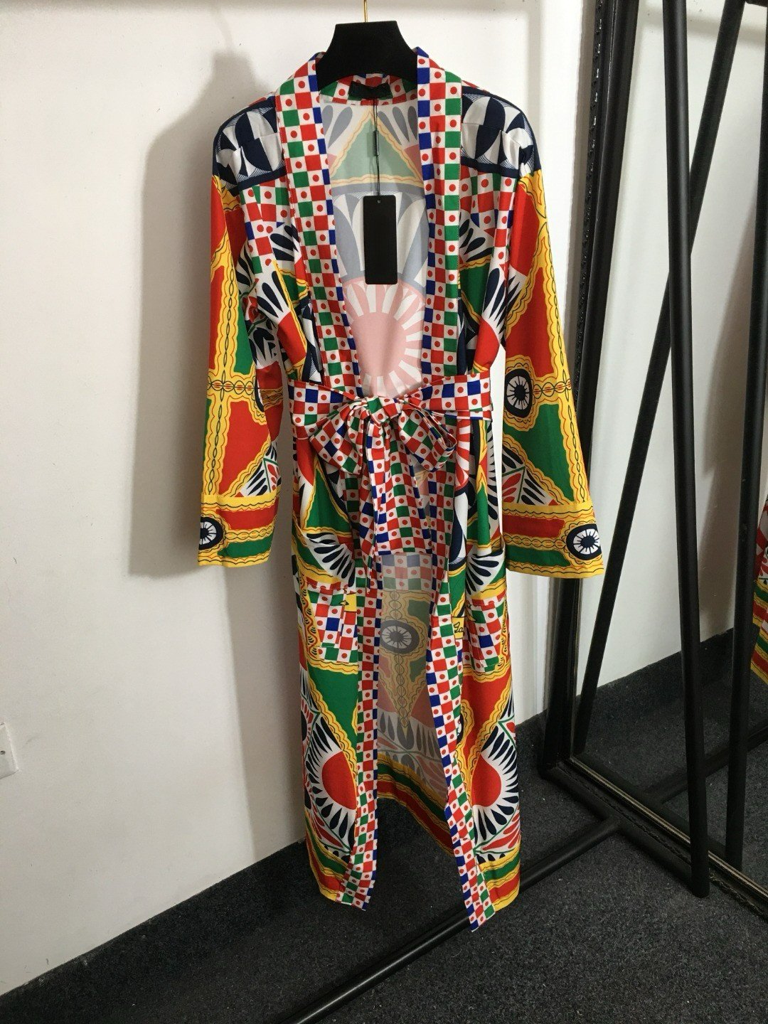 New women's retro pattern printing tie back waist long cardigan night gown silk outwear