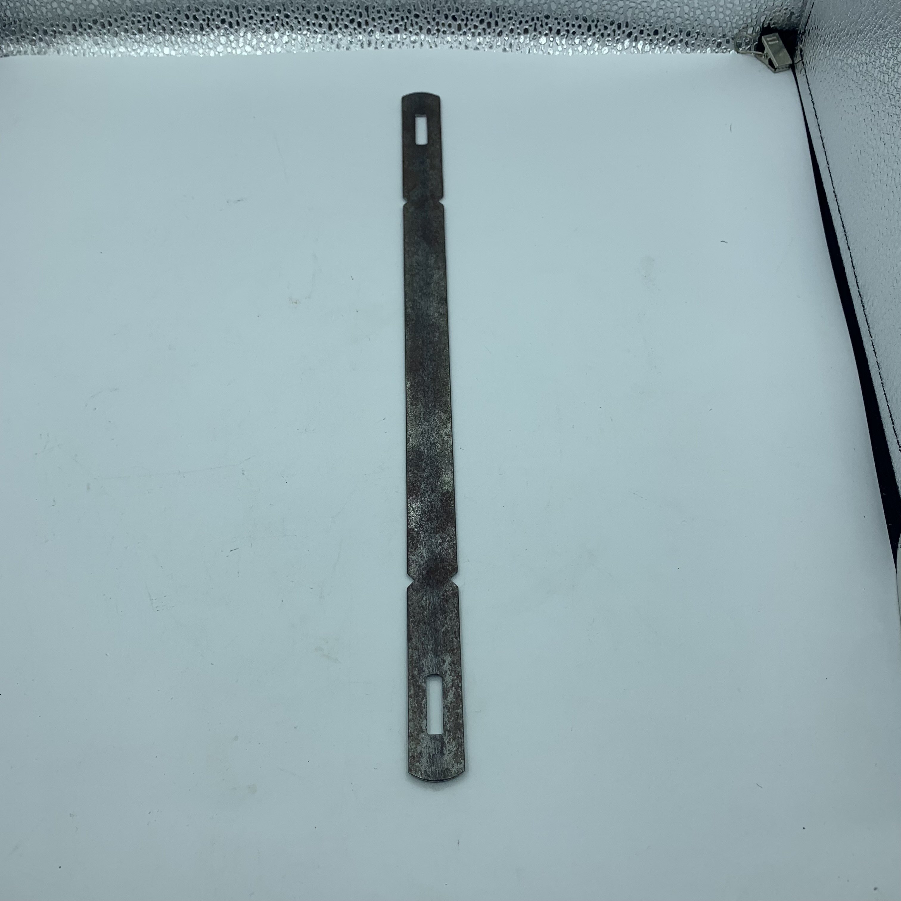Metal Formwork 300L Flat Tie for Concrete Building construction