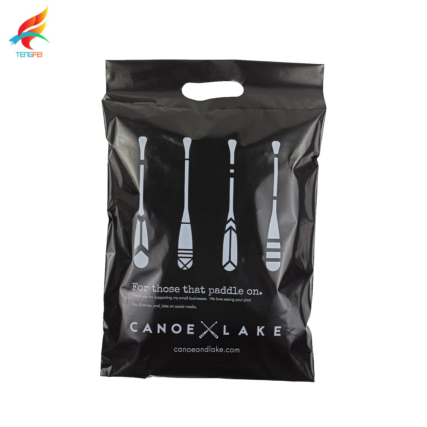 Custom Logo Sealing Adhesive Poly Plastic Winter clothes Mailing Bags with handle
