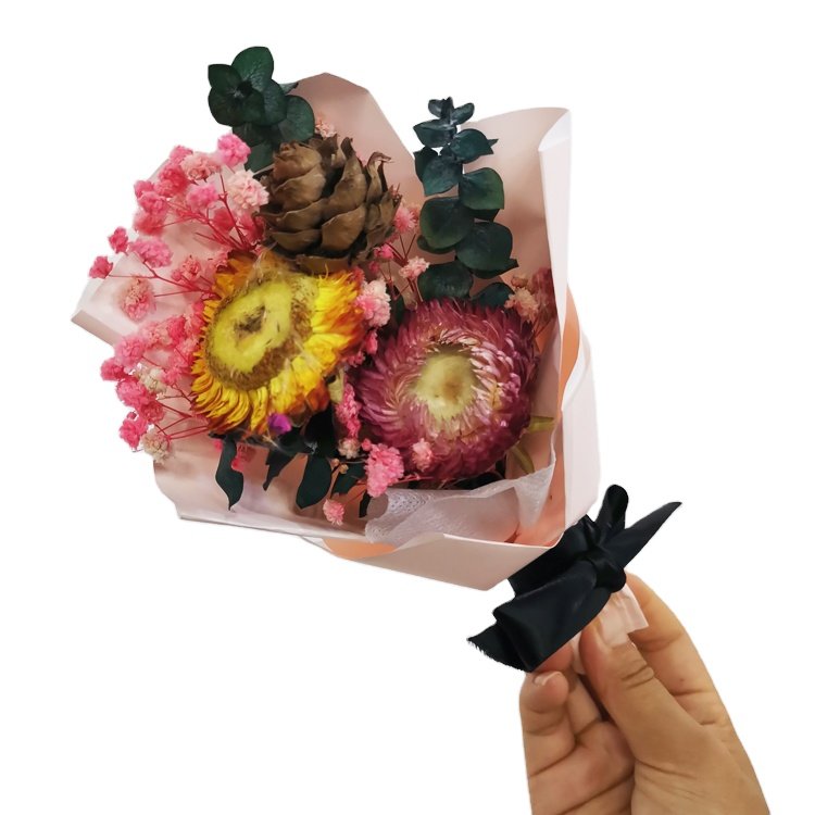 European and American popular hand tie simulation bouquet dried baby's breath preserved lover grass arrangement for sale