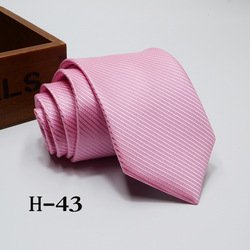 IU43