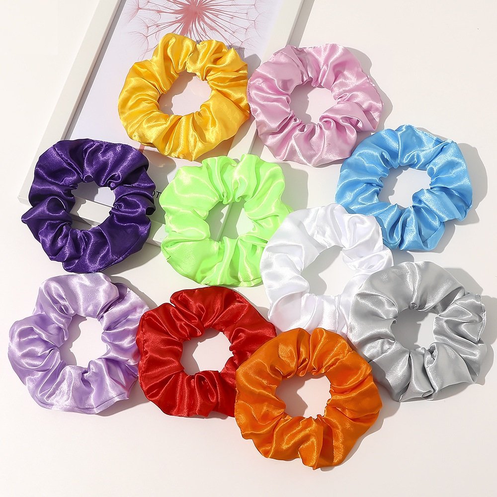 Girls Glowing LED Hair Scrunchies Flash Satin Elastic Ponytail Holder Band Chic Silk Hair Ties Accessories for Kids Children