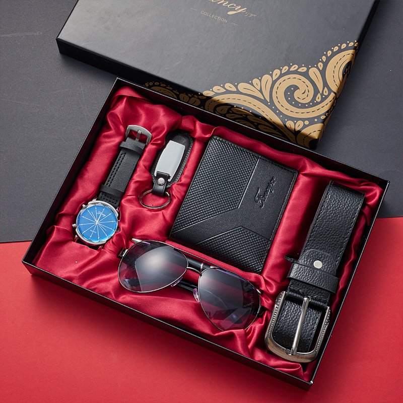 Men's holiday gift luxury purse watch Ordinary Key tool belt Perfume pen Prayer beads Gift box Business promotion gift set