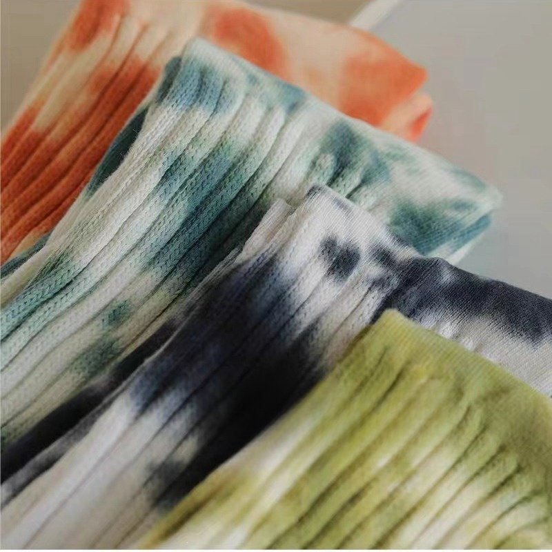 Wholesale High Quality Thick Terry Tie-Dyed Skateboard Sports Socks Soft Cotton Crew Casual Men's Tie Dye Socks