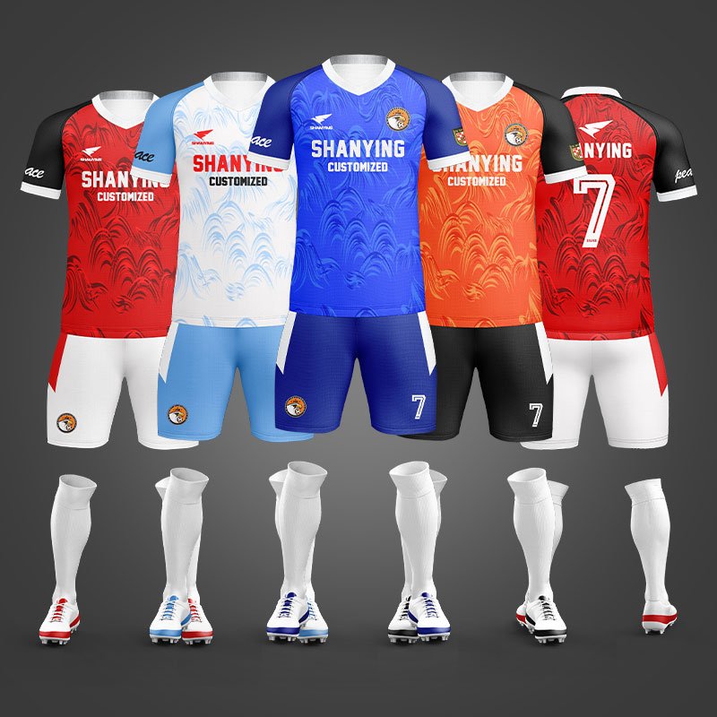 Latest Design Sports Wear Youth Team Wear Short Sleeve Set Custom Logo And Numbers Football Uniform Training Kit