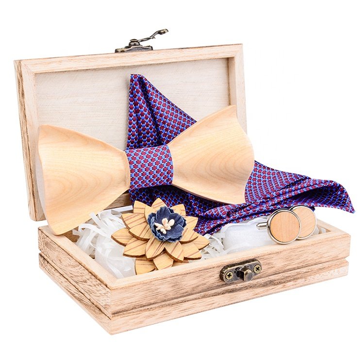 2020 new Fashion 3D Handmade Wooden Bow Tie and Handkerchief Set Mens Bow Tie silk and cotton Square towel