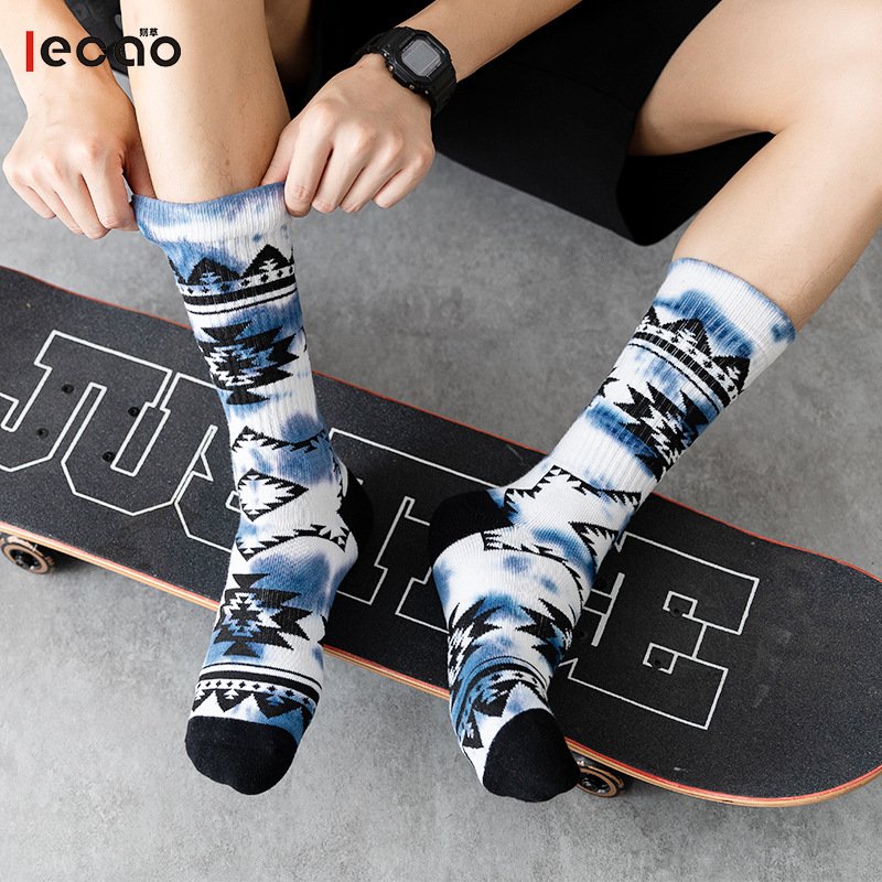 wholesale new design fashion ethnic style boys jacquard thick terry cotton socks geometric pattern tie dye tube socks for man