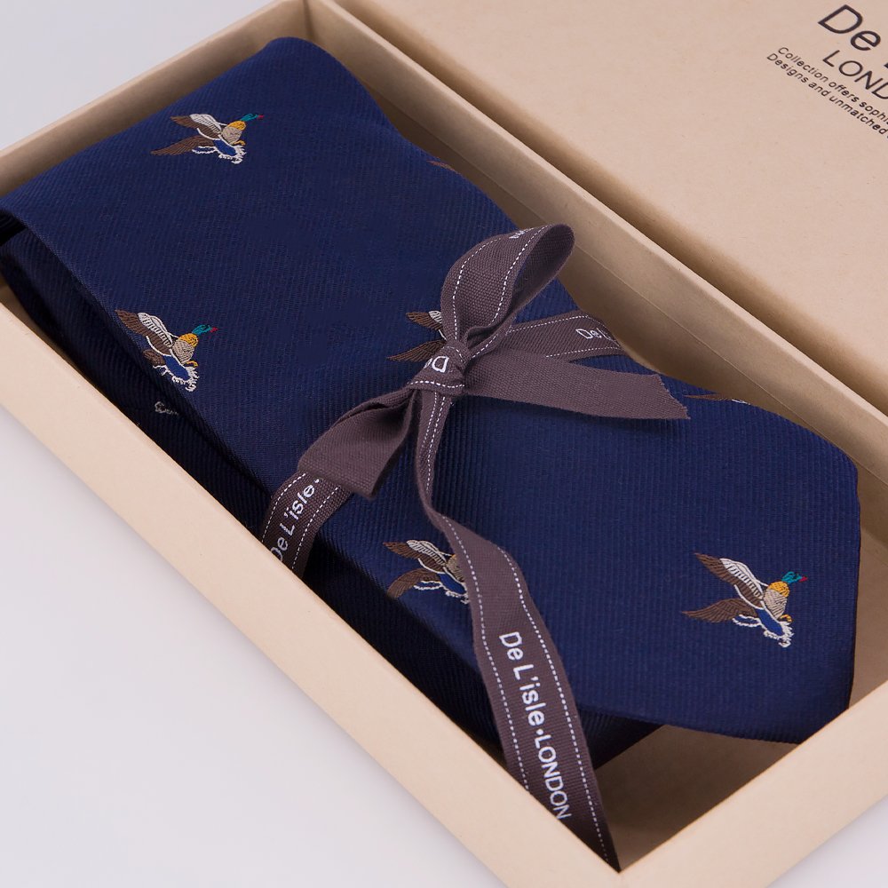 Hamocigia Factory Customized Stripe Handmade Animal Design Jacquard Silk Woven Tie