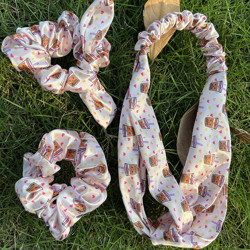 Wholesale Custom Pattern Cute Elastic Hair Ties Scrunchies Christmas Silk Satin Large Hair Tie Scrunchies