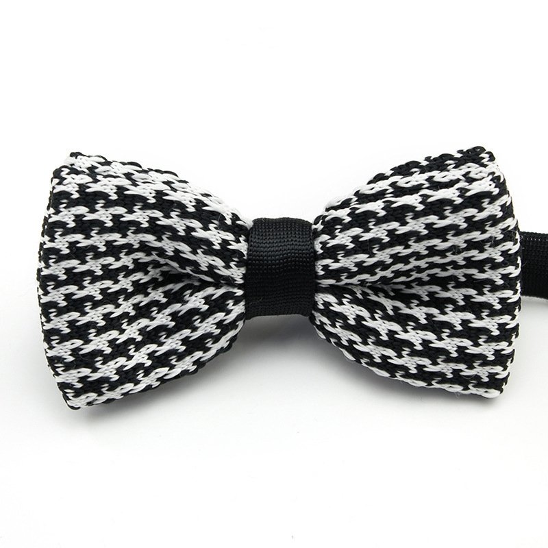 Classic Mens Solid Polyester Knit Pretied Bow Ties Adjustable Straps Custom Designs Embroidered Colorful Wedding Red Bowtie