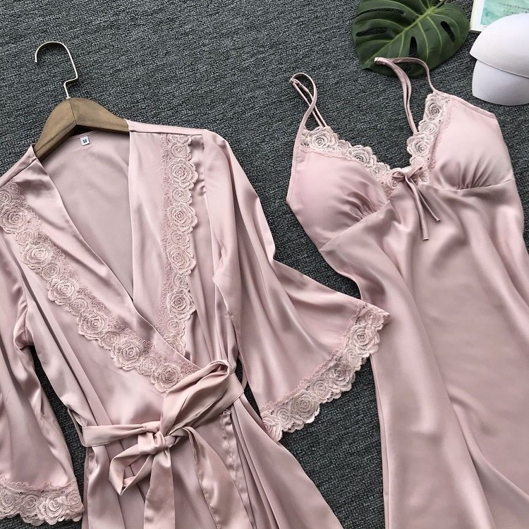 P015 New Style Breathable Lace Satin Sexy Pajamas Silk Night Wear For Women