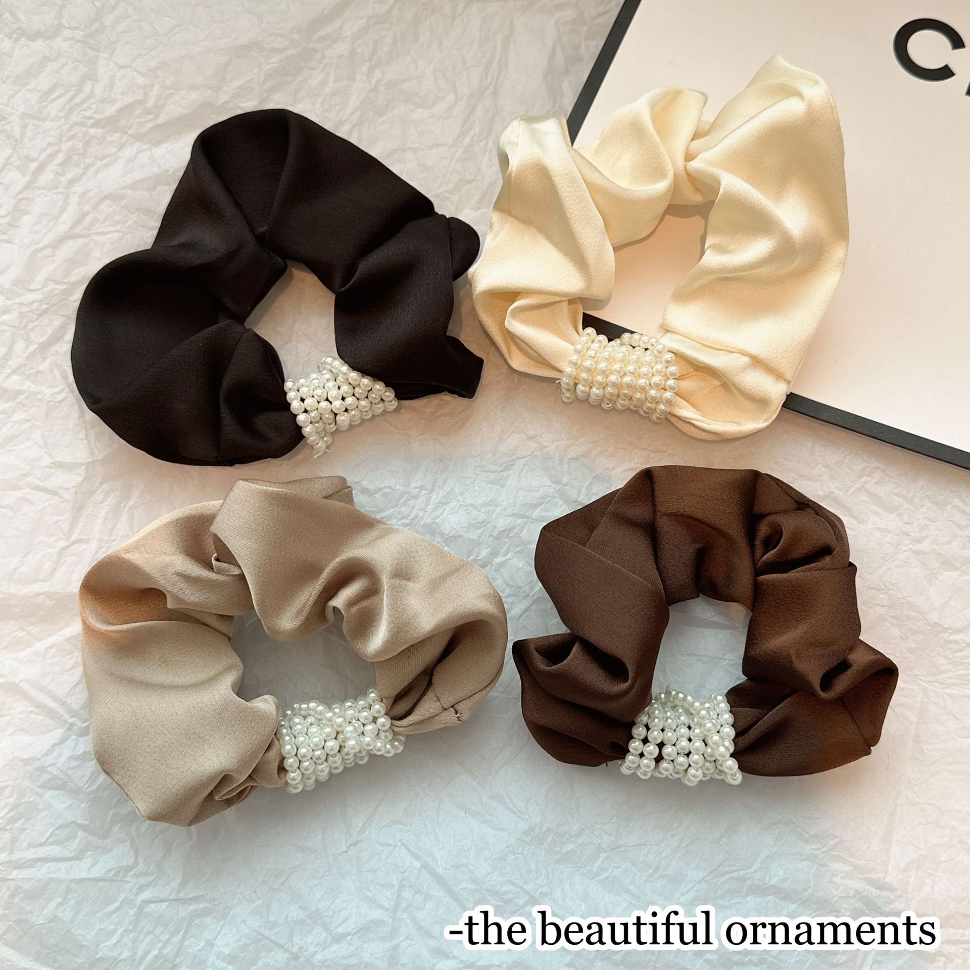 2024 Simple Korean system new pearl silk color elastic beautiful candy powder color card black beaded hair band