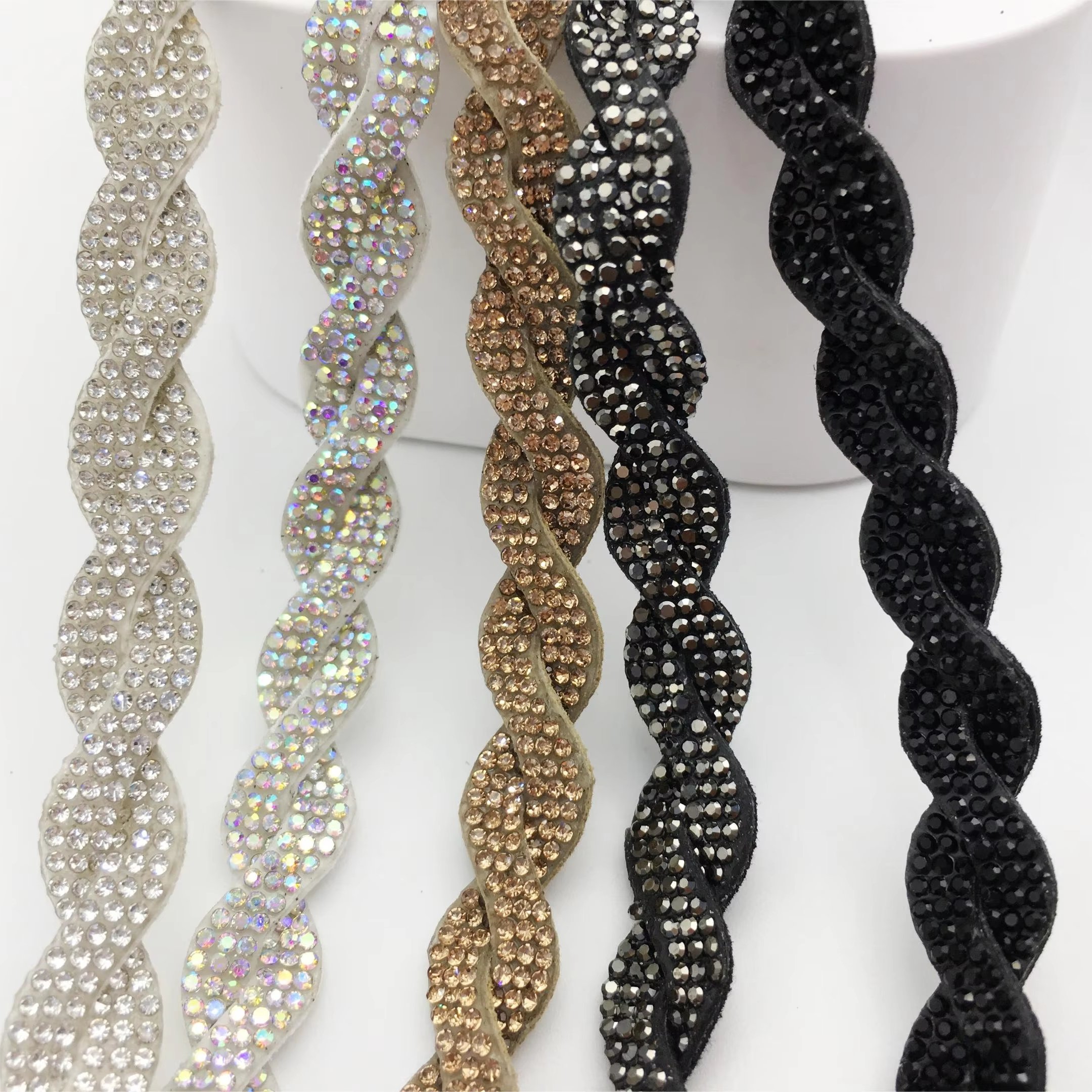 SINRONG Two braids hot drill S-shaped wave shape, clothing accessories DIY self-adhesive flash rope