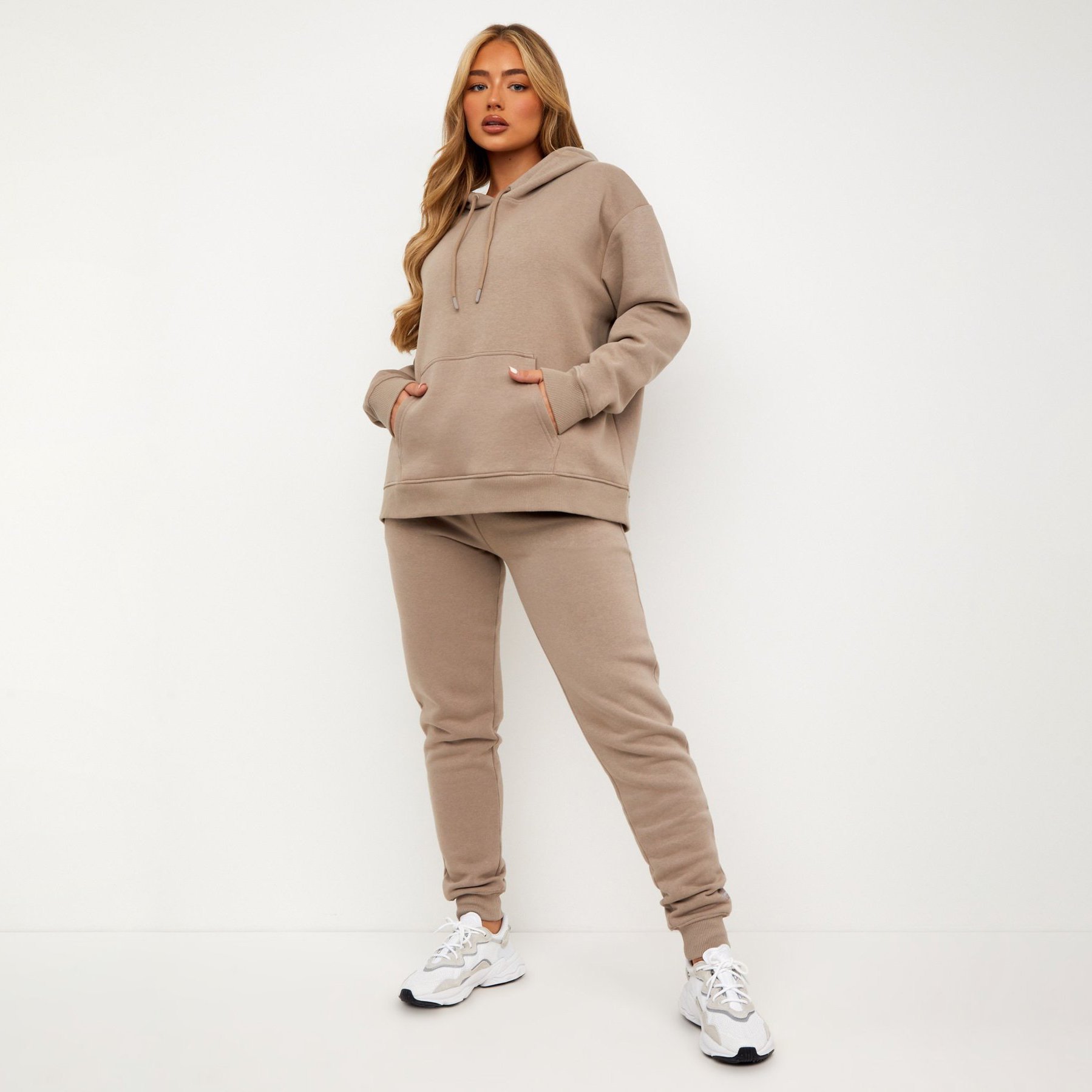 2024 Unisex Custom Logo 2-Piece Set High Quality Oversized Hoodies Tracksuits Casual Vintage Winter Outwear Embroidered
