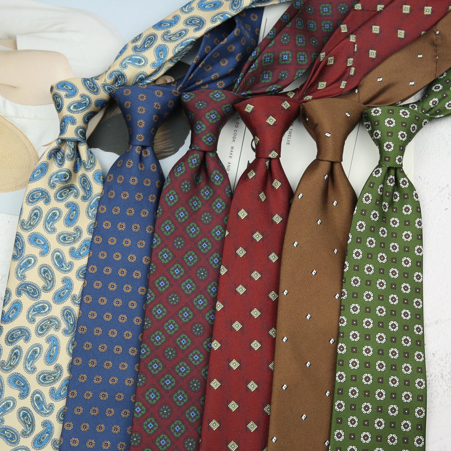 Cost price crazy selling zhejiang shengzhou tie gravatas para homens printed adult tie taupe necktie