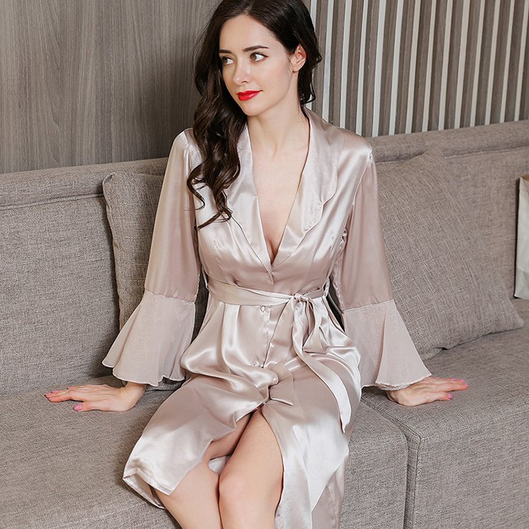 Factory wholesale price luxury silk nightgown homewear tie-on belt silk pajamas 100% mulberry silk robe