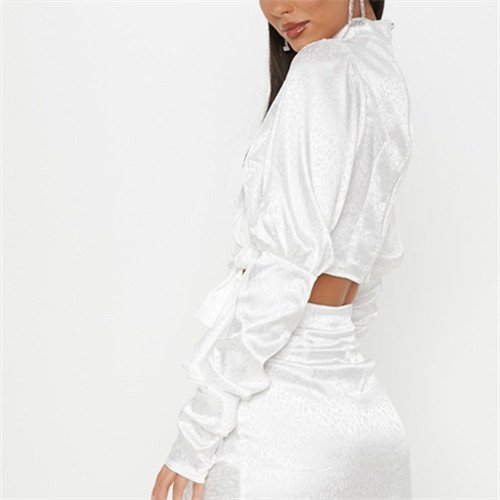 New Women's Fashion White Turtleneck Top Long Sleeve Tie Top