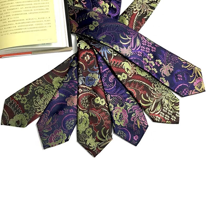 China OEM&ODM Necktie Supplier Mens Novelty Necktie Paisley Floral Ties Wholesale