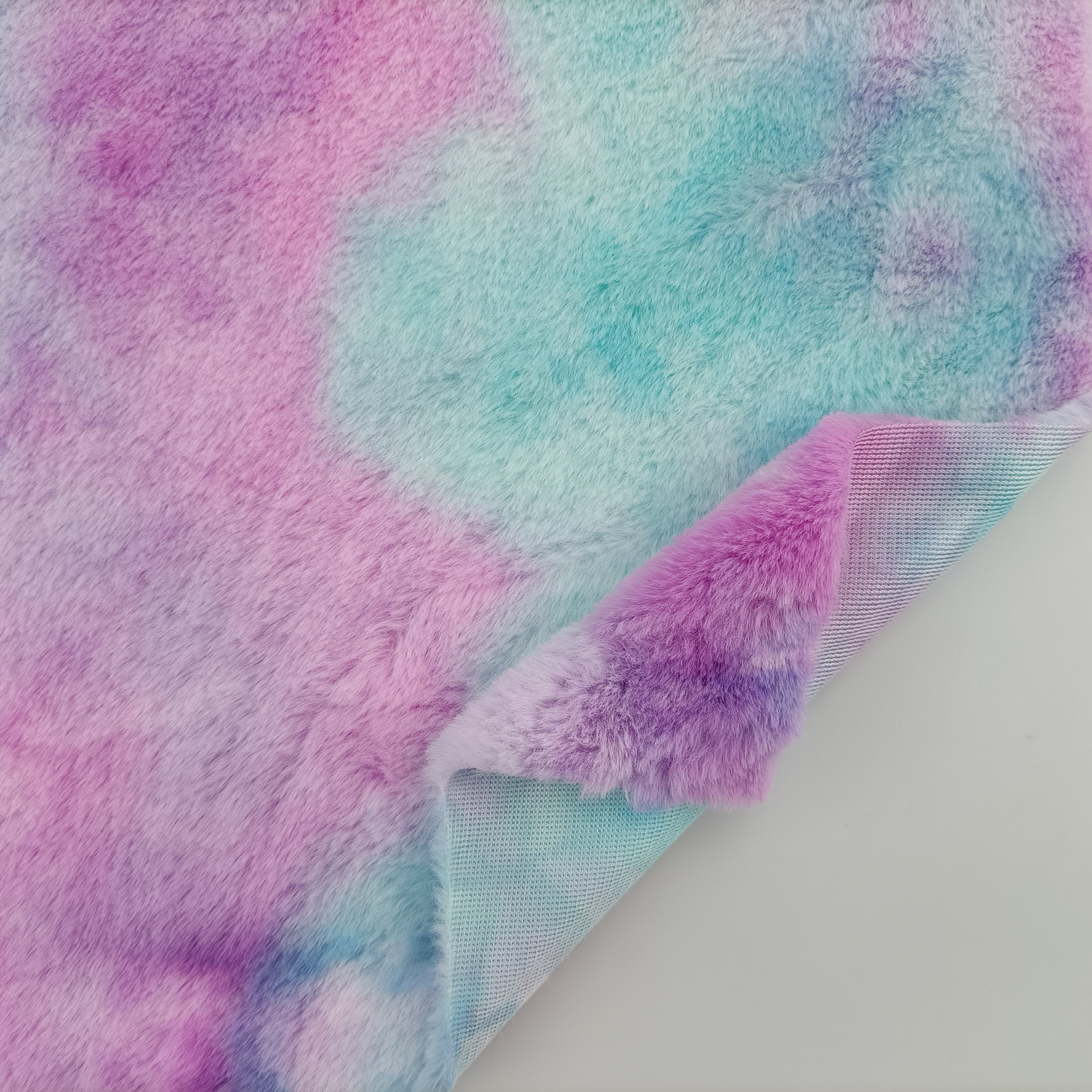 In Stock Tie-dyed Rabbit Faux Minky Fur Fabric Colorful Bunny Fur for Garment/Bag/Carpet/Blanket/Hometextiles