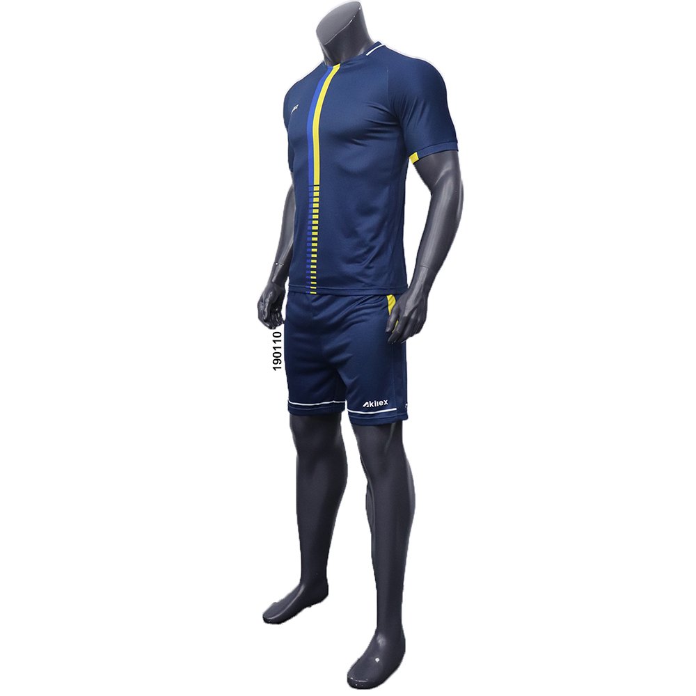 Wholesale retro mans training running football teamwear shirt sports wear mens machine sublimate jersey set for man