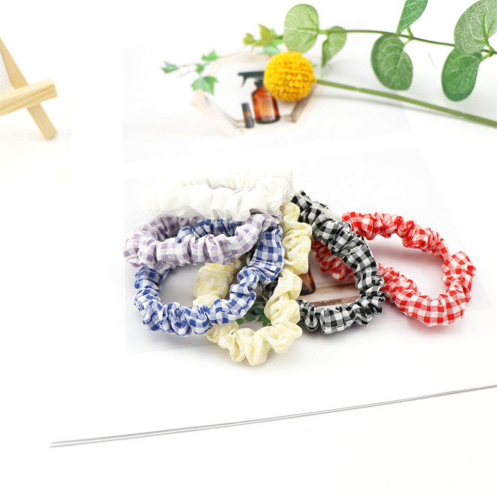 Factory Custom 1.5cm Small Size Slim Elastic Hair Bands Bright Rainbow Satin Silk Scrunchies Hair Tie For Women