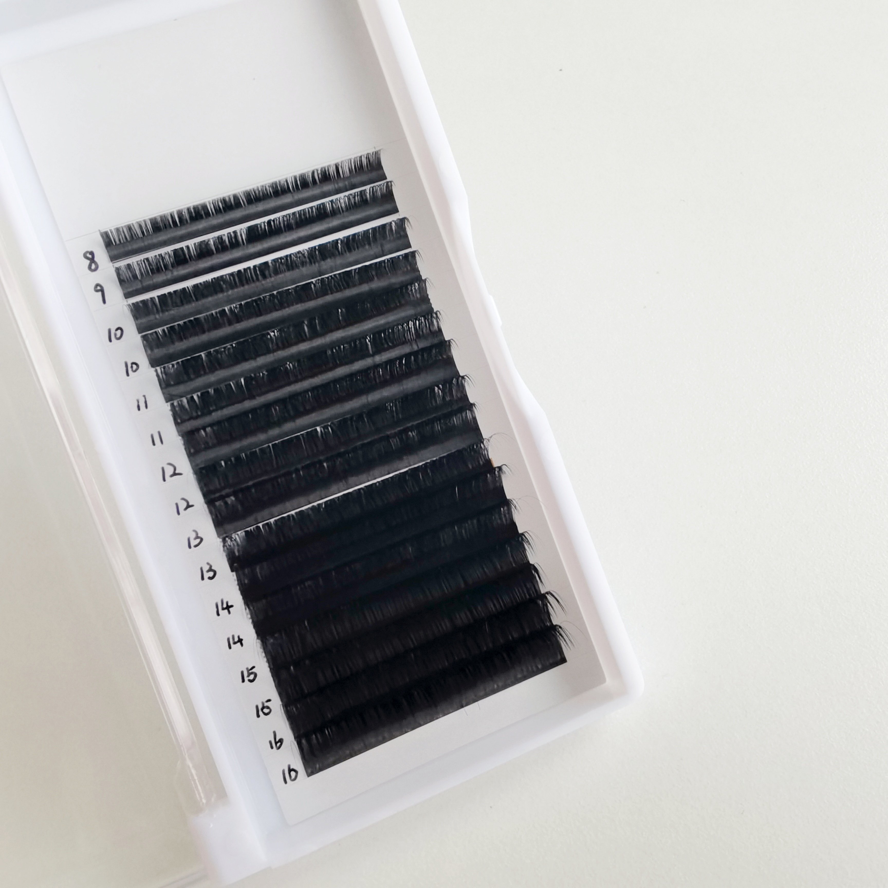 Customized Korean PBT Private Label Soft Matte Dark Black Mega Volume Lash Tray Eyelash Extensions Cashmere Lashes Extension