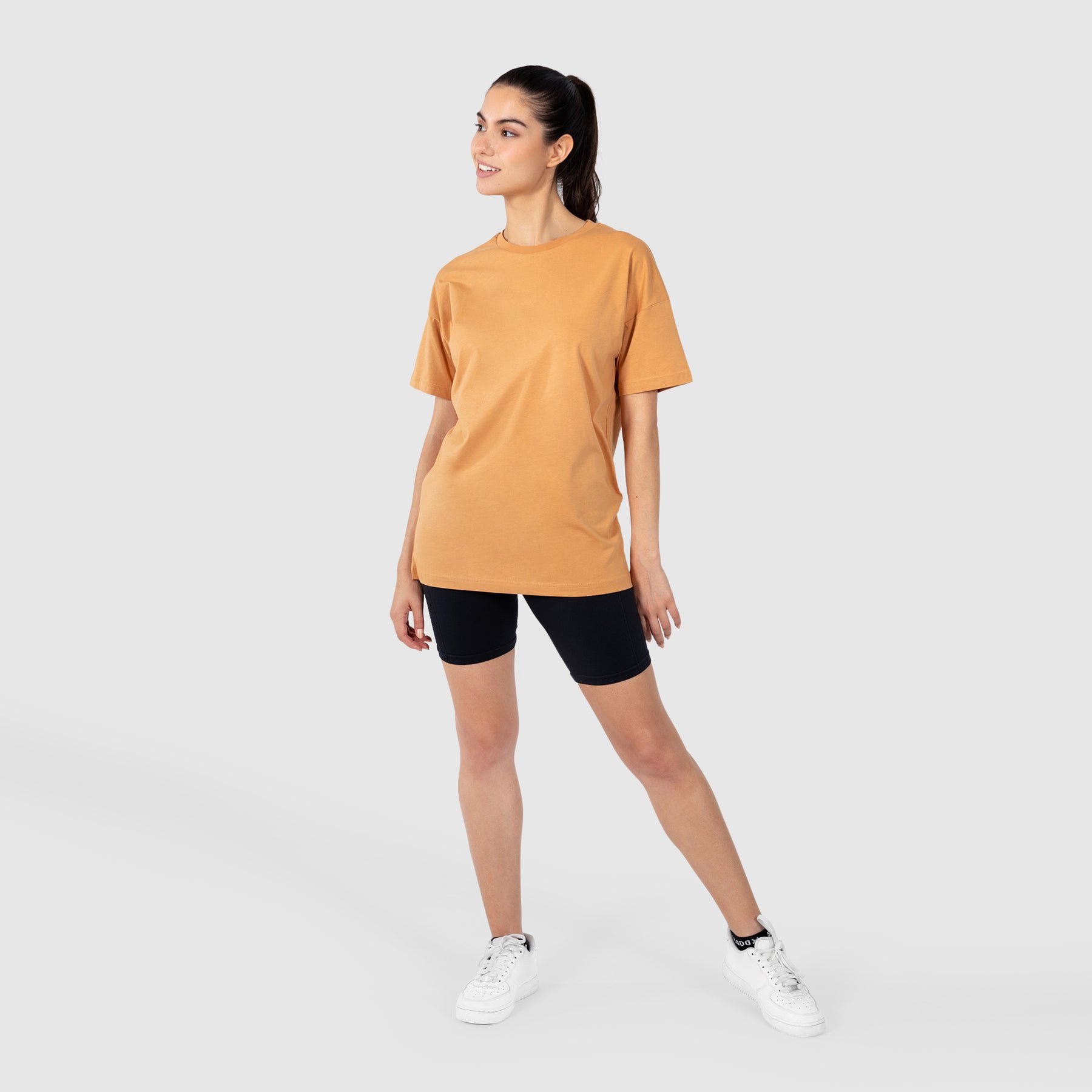Wholesale 100% Cotton Crew Neck Plus Size Plain Tshirt Custom Silk Screen Printing Logo Oversized T-shirt For Women
