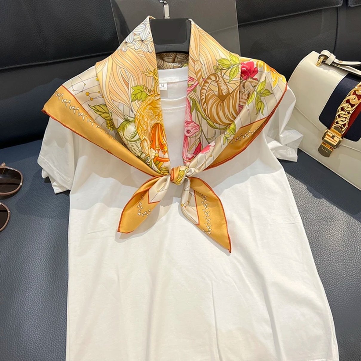 16MM 100% Silk Digital Print Reversible Scarf 88*88CM