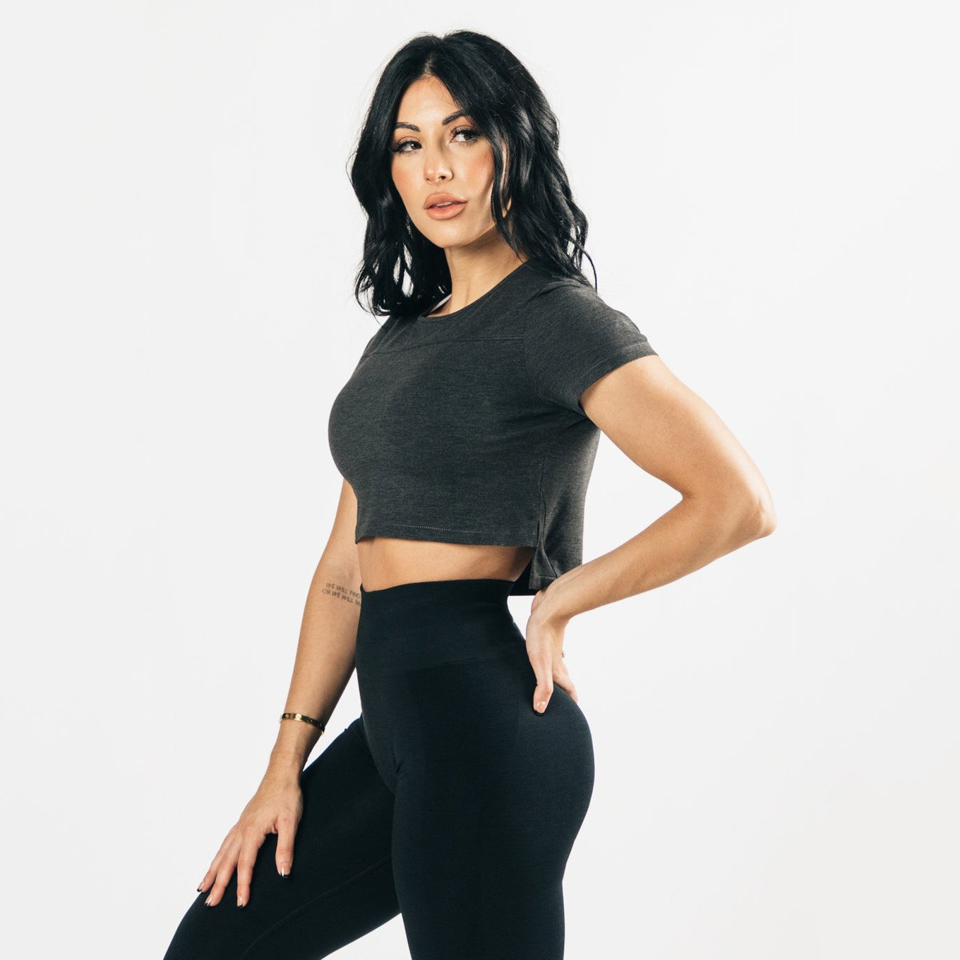 Women Clothing 2024 Oem Design Plain Summer Jersey Slim Fit Ladies Pink Hip Hop Style Comfortable Women Black Fit Crop Top