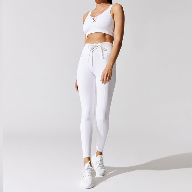 SHH Customized Modern Style Ultra-soft Active workout women crop tops jumping or exercising Medium Support Seamless Sports Bra