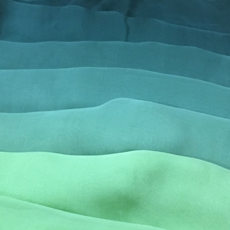 Italian Pure Silk Satin Fabrics Mulberry 100% Ice Green Ombre Fabric Silk 6mm Tie Dyed Silk Chiffon Fabric