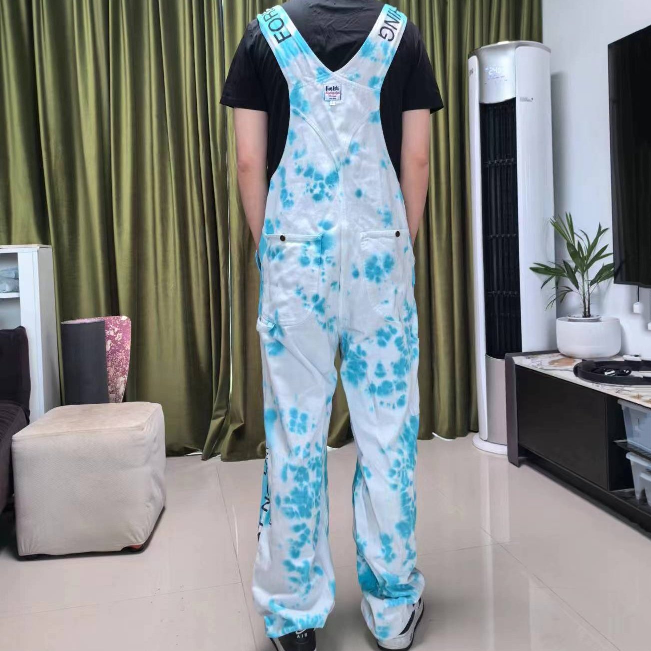 No MOQ men's tie dye overalls fashionable young boys casual overalls men women denim dungarees