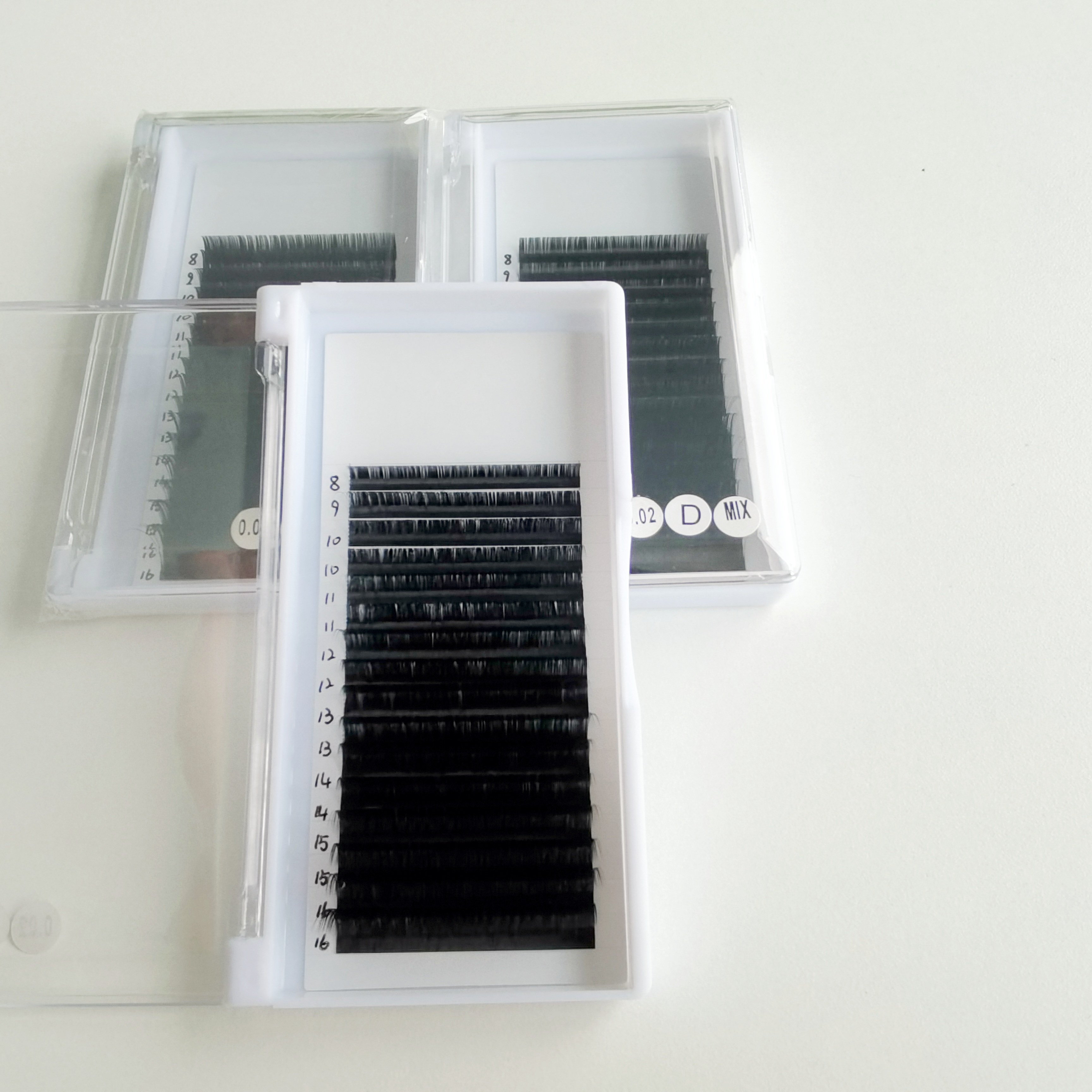 Private Label Eyelash Extension Tray 0.02 0.03 0.05 0.07 Cashmere Mink Silk Easy To Graft Volume Lash Extension