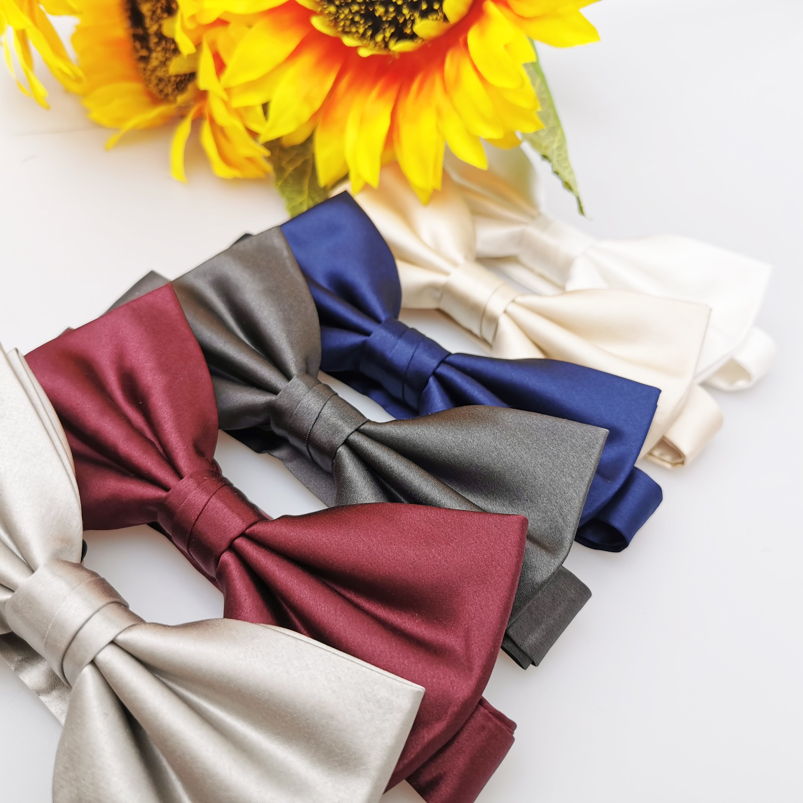 22momme 100% silk bow tie