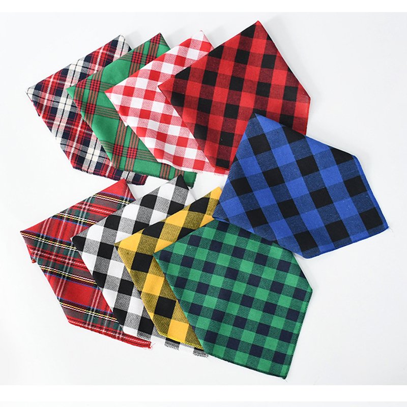 Designer New Plaid Holiday Christmas Dogs Puppy Bandana Kerchief Halloween Durable Fabric Holiday Dog Plaid Bandanas Scarf