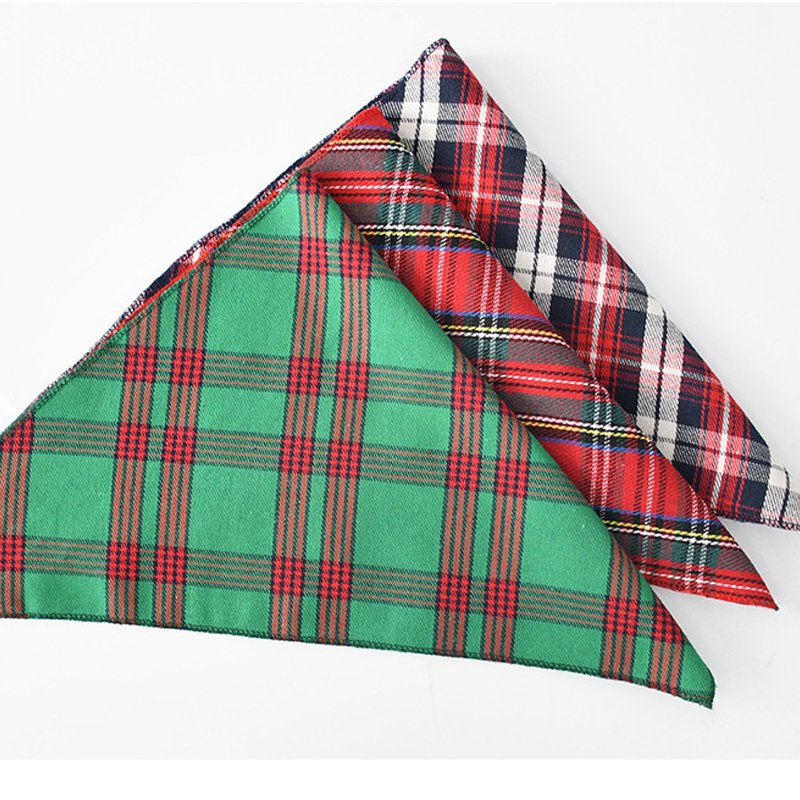 Designer New Plaid Holiday Christmas Dogs Puppy Bandana Kerchief Halloween Durable Fabric Holiday Dog Plaid Bandanas Scarf